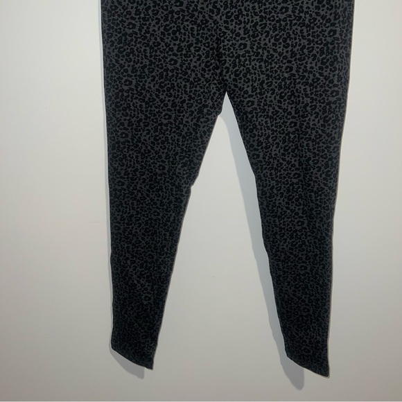 Loft Petite Leopard Print Ponte Leggings - Picture 6 of 9